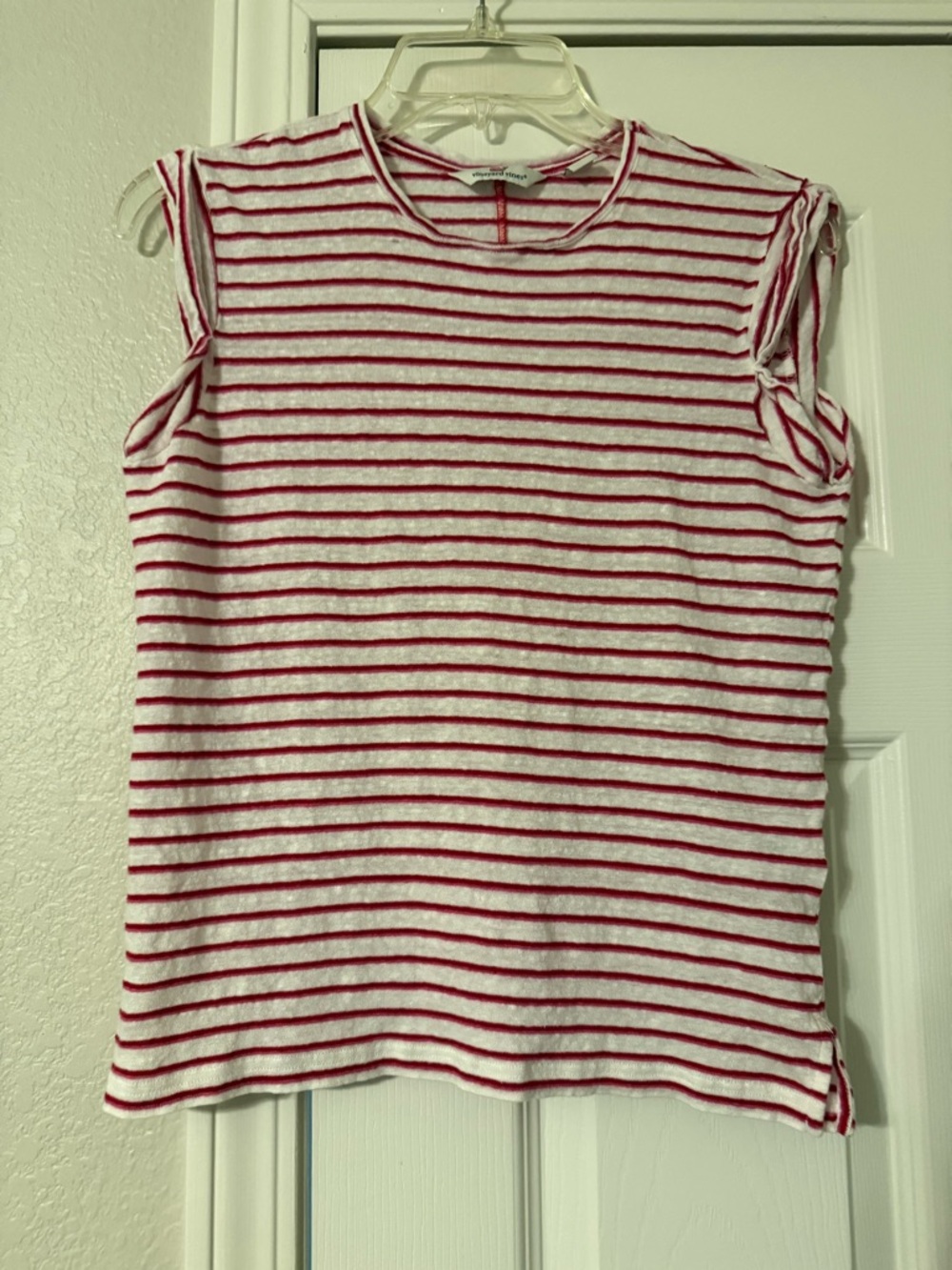 Vineyard Vines White & Red Striped Sleeveless Knit Tank